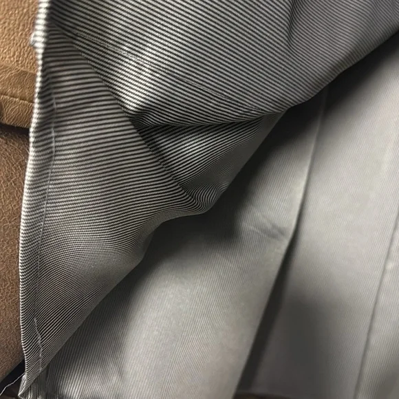 Brunello Cucinelli brown leather pleated skirt with pockets
